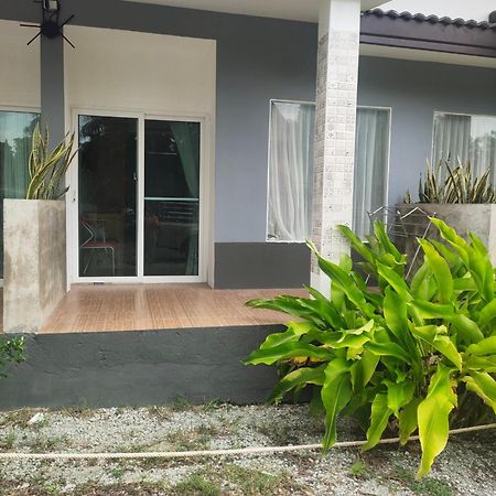 Yuwadee Resort Chalong Exterior foto